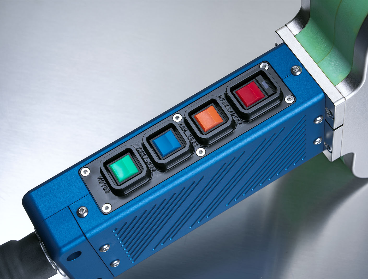 Bảng điều khiển tích hợp trên tay cầm đầu hàn ORBIWELD 170 Orbitalum
