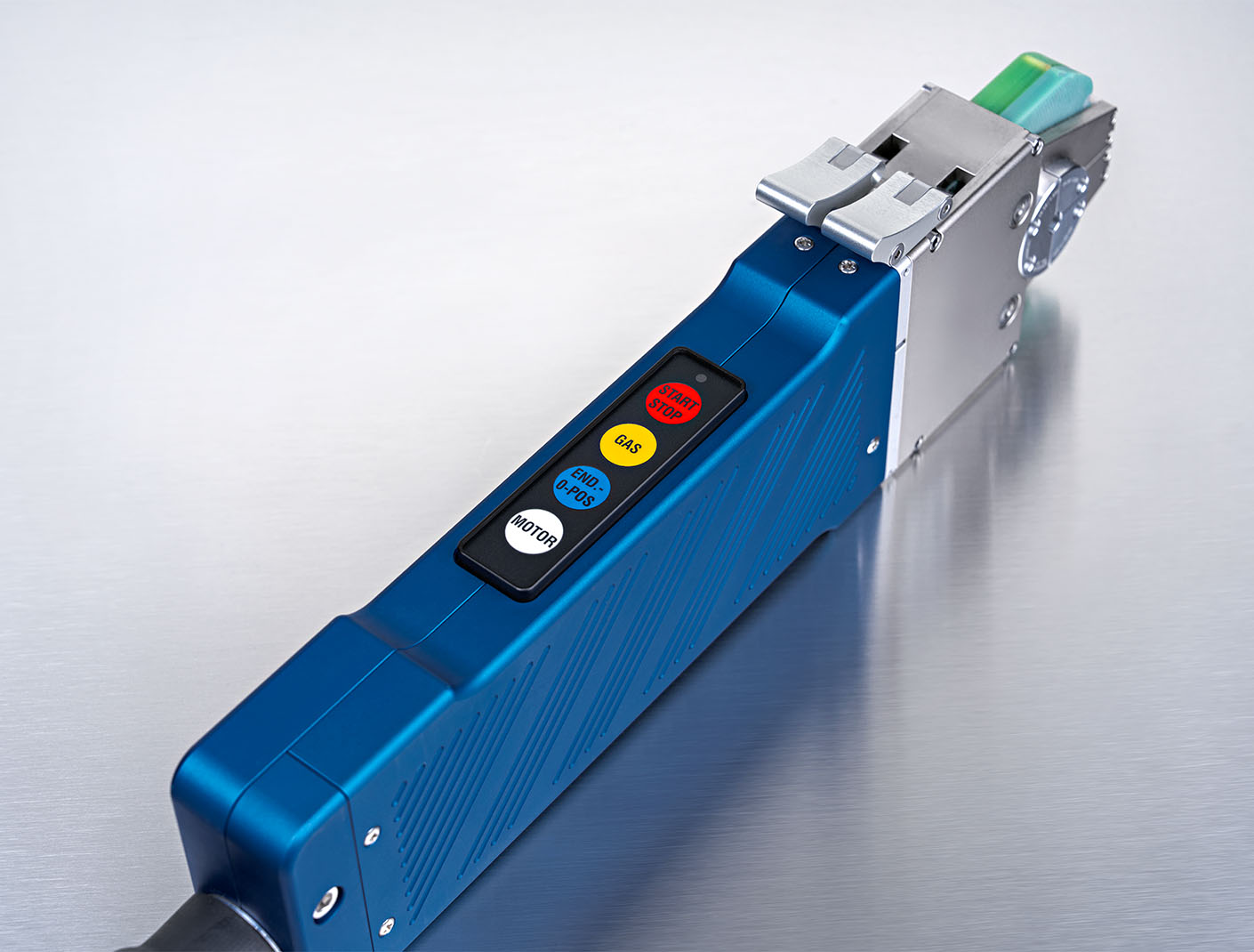 Bảng điều khiển tích hợp trên tay cầm ORBIWELD 19